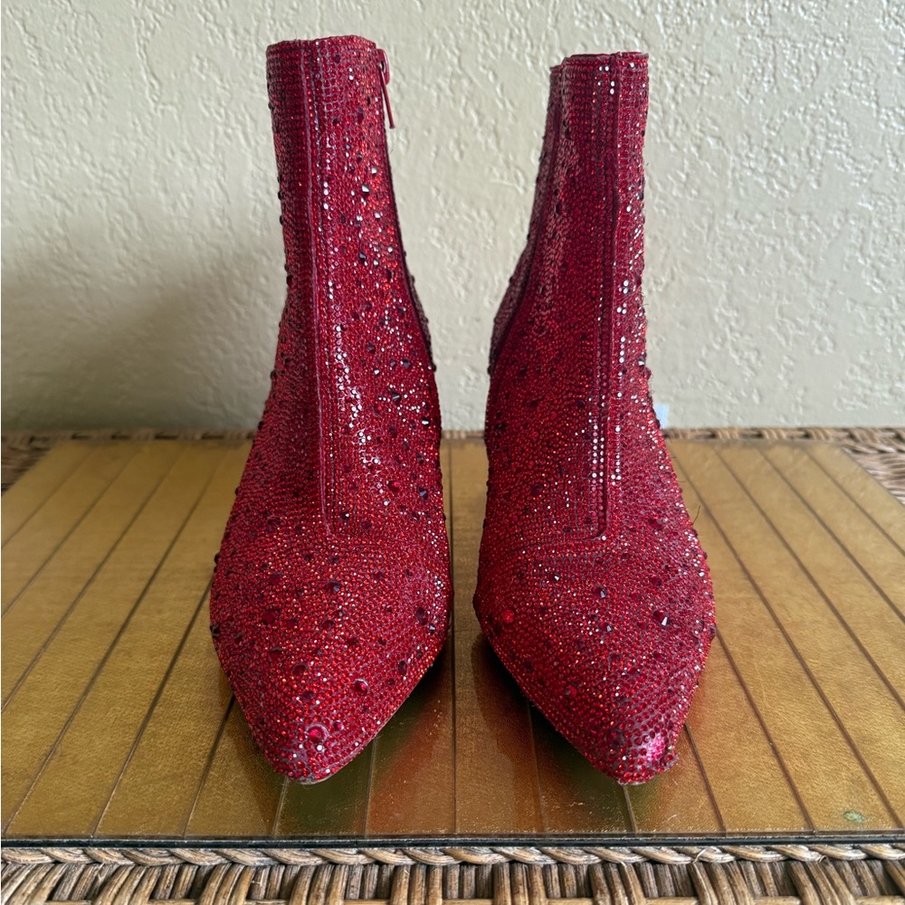 Betsy Johnson red rhinestone cady ankle boots size 7